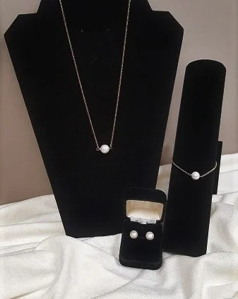 Set $70 Handcrafted Gifts